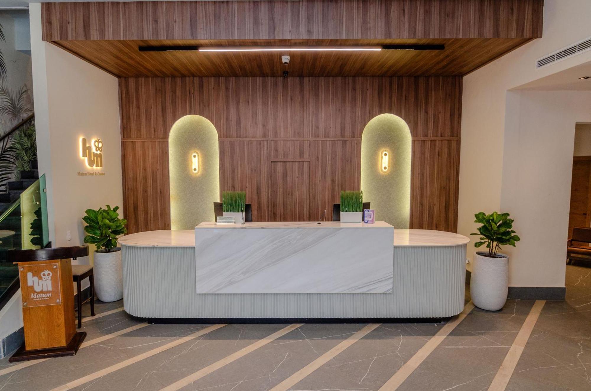 Matum Hotel & Casino サンティアゴ・デ・ロス・カバリェロス エクステリア 写真